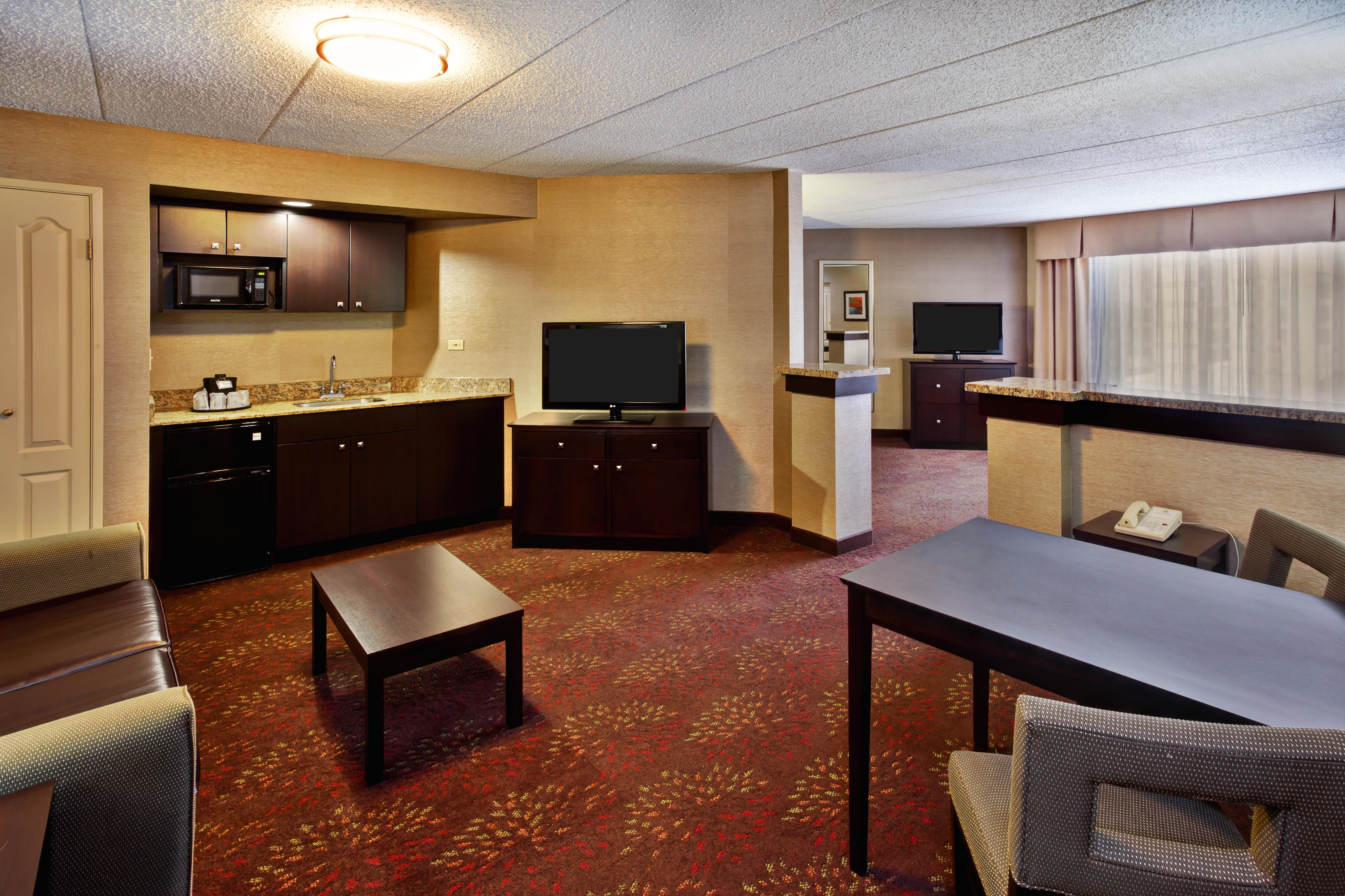 Holiday Inn Hotel & Suites Chicago Northwest - Elgin By Ihg Exterior foto